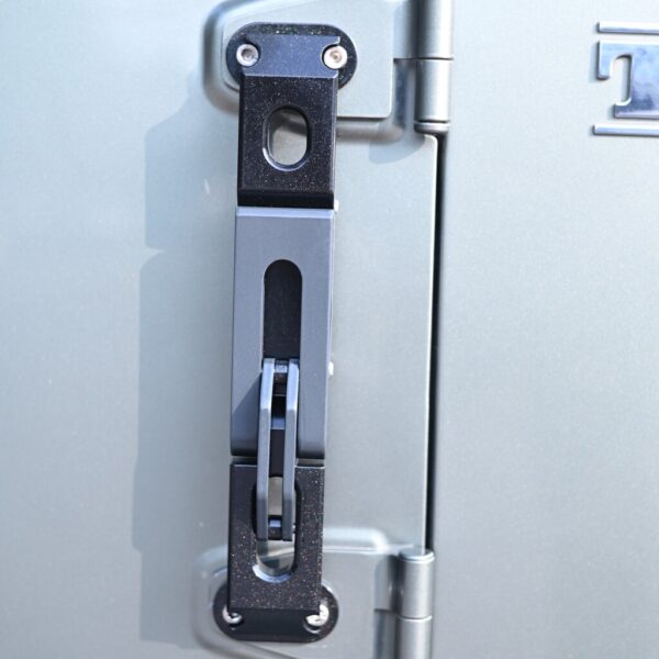 PROMAN: FOLDABLE STEP HINGE TYPE 1 FOR THAR 3 DOOR - Image 5