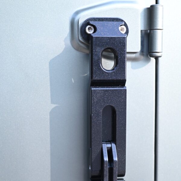 PROMAN: FOLDABLE STEP HINGE TYPE 1 FOR THAR 3 DOOR - Image 4