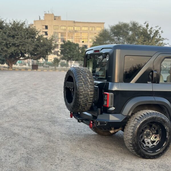 PROMAN: METAL REAR BUMPER FOR THAR ROXX (WITH REVERSE LIGHT) - Image 2