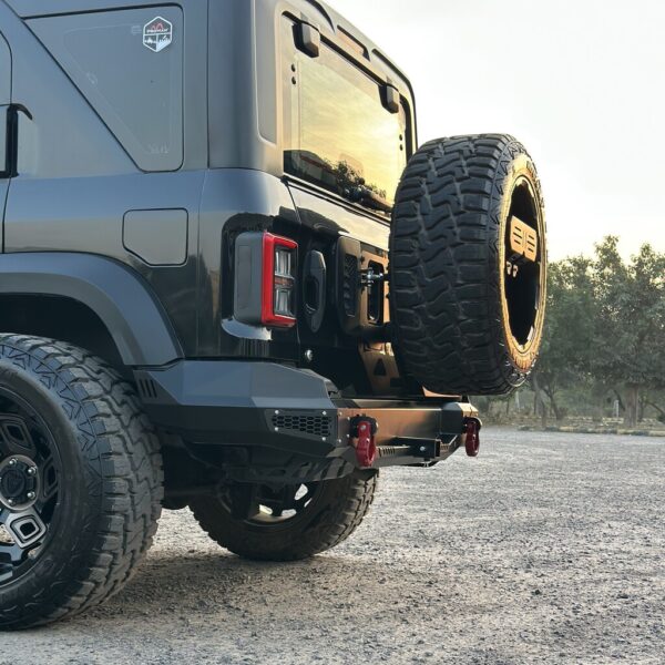 PROMAN: METAL REAR BUMPER FOR THAR ROXX (WITH REVERSE LIGHT) - Image 4